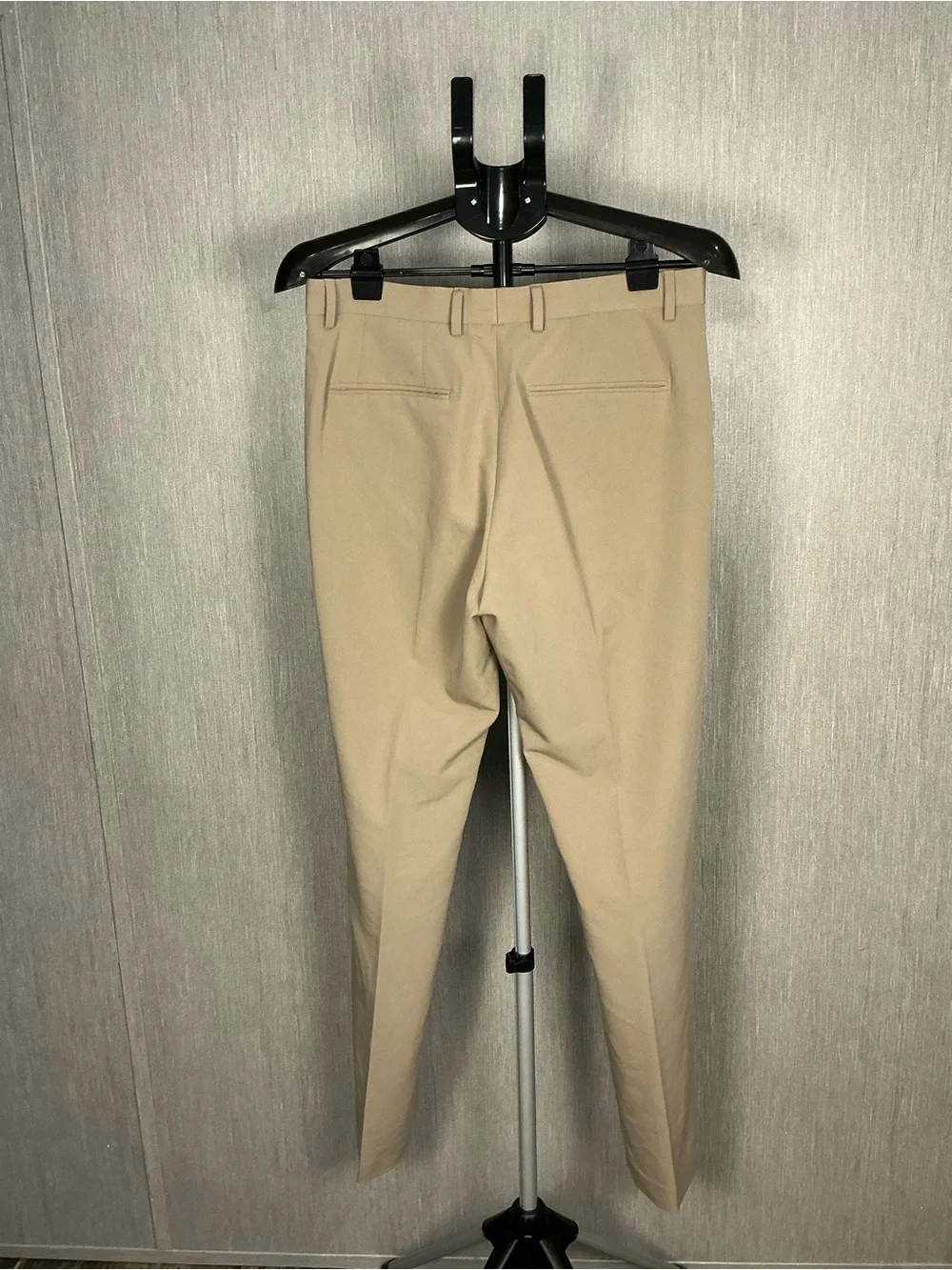 Zara Men's Beige Two-Piece Suit - Blazer & Trousers
